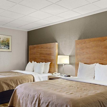 Quality Inn & Suites Downtown Green Bay Exterior foto